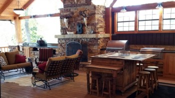Permalink to: Hunting Lodge Accommodations